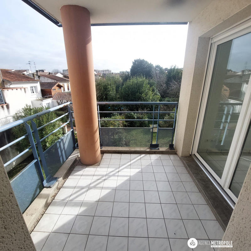 Appartement - 72 m² - 3 pièces