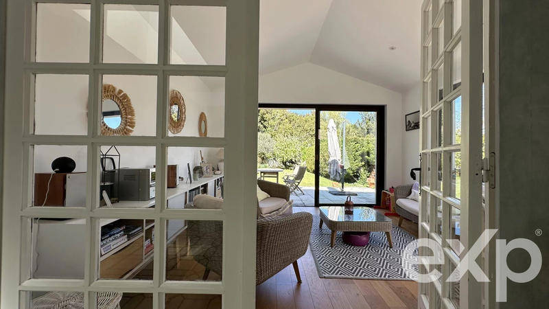 Maison - 190 m² - 7 pièces