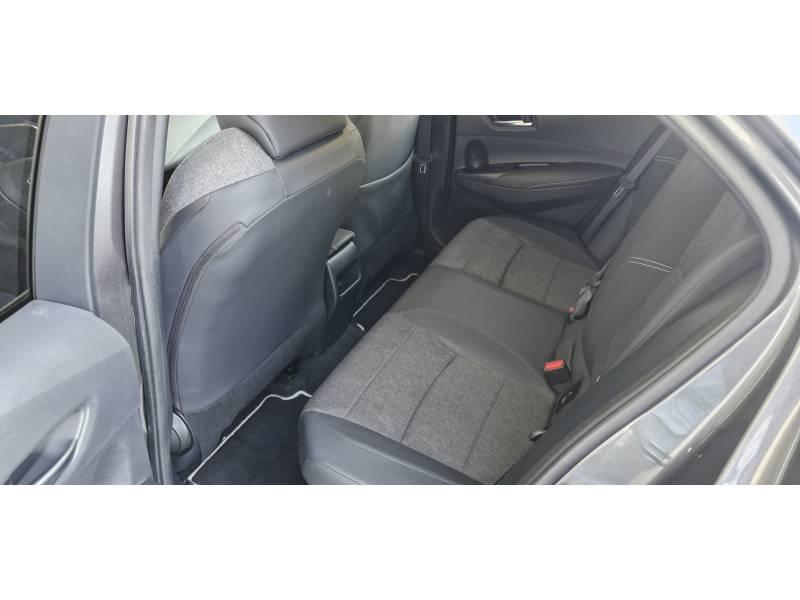 Toyota Corolla Hybride 140ch Design