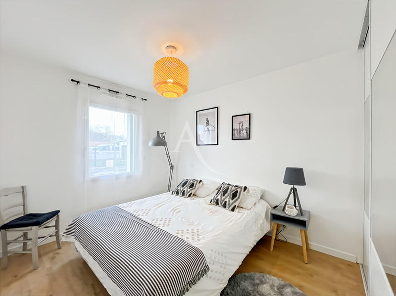 Maison - 93 m² - 4 pièces