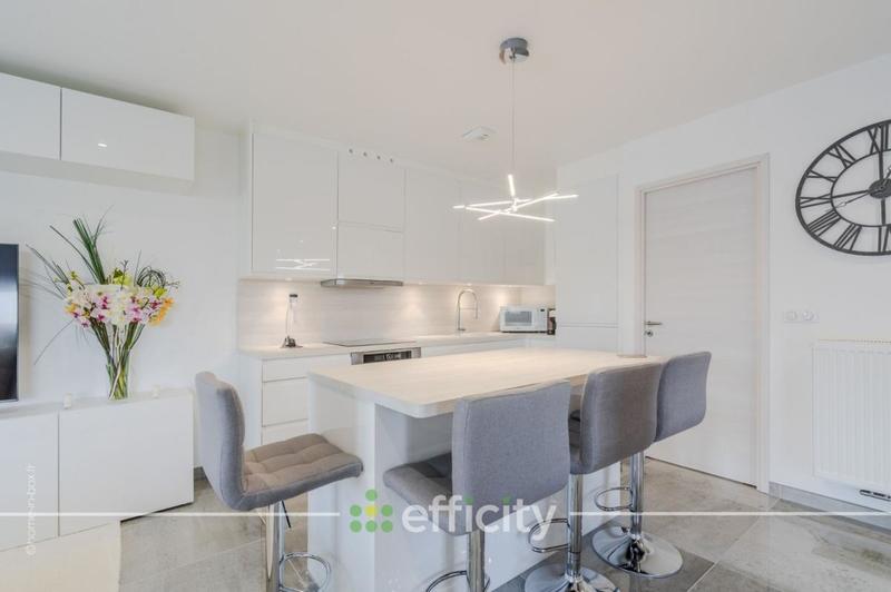 Maison - 145 m² - 5 pièces