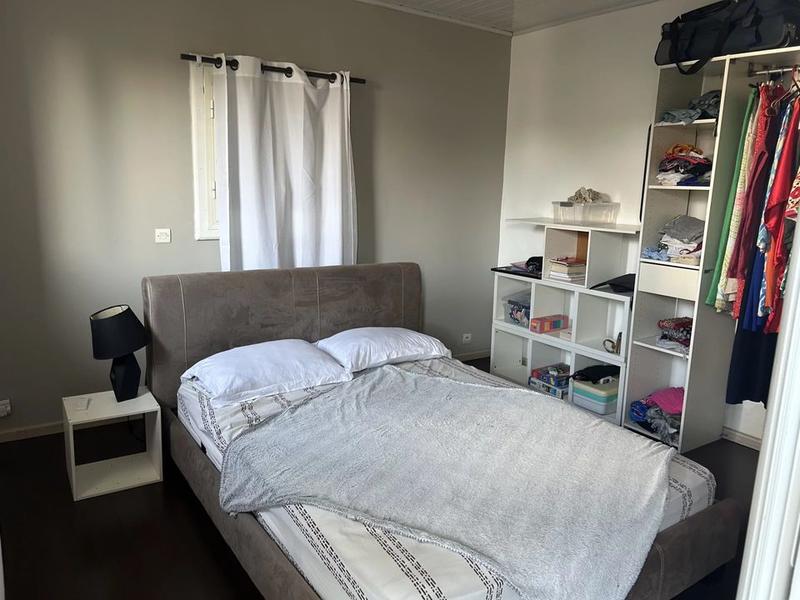 Maison - 163 m² - 8 pièces