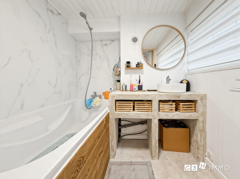 Maison - 116 m² - 4 pièces