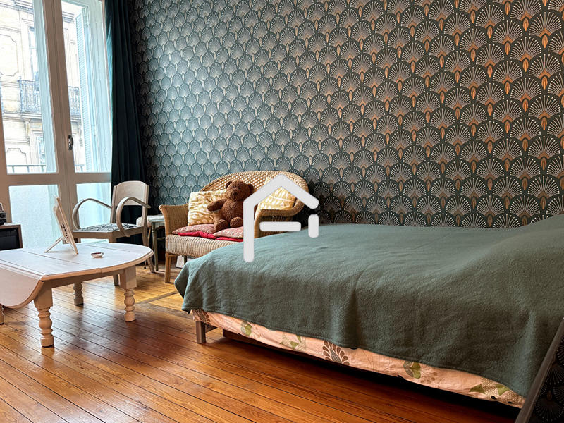 Hôtel particulier - 312 m² - 11 pièces