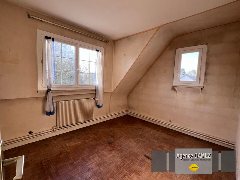 Maison - 200 m² - 8 pièces