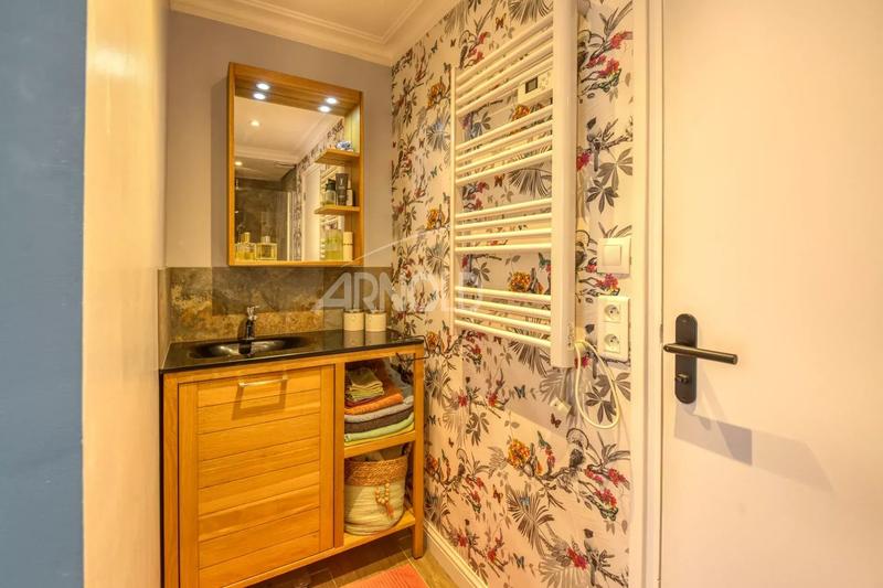 Maison - 111 m² - 6 pièces