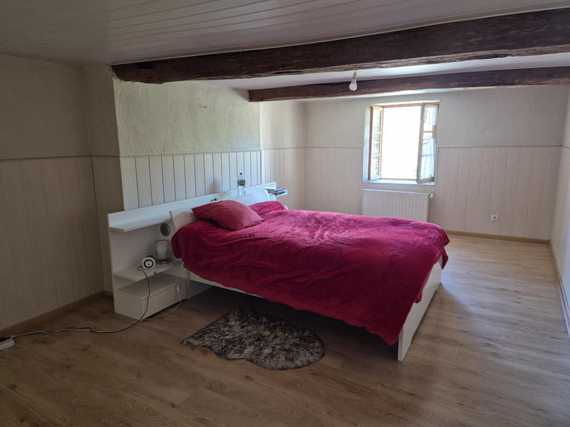 Maison - 200 m² - 10 pièces