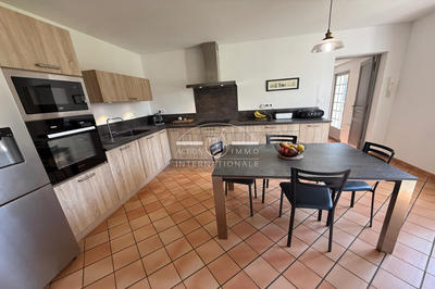 Villa - 150 m² - 6 pièces