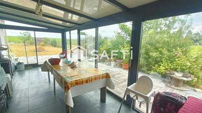 Maison - 111 m² - 6 pièces