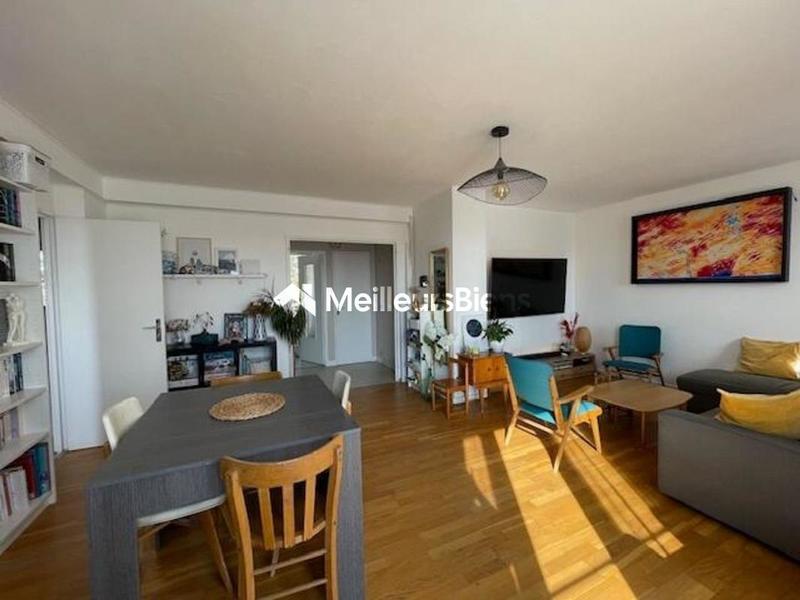 Appartement - 72 m² - 4 pièces