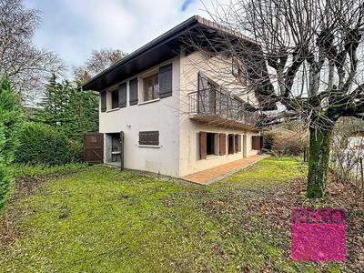 Villa - 101 m² - 4 pièces