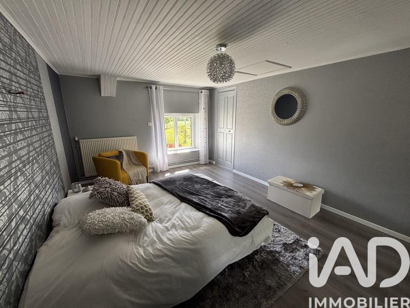 Maison - 185 m² - 6 pièces