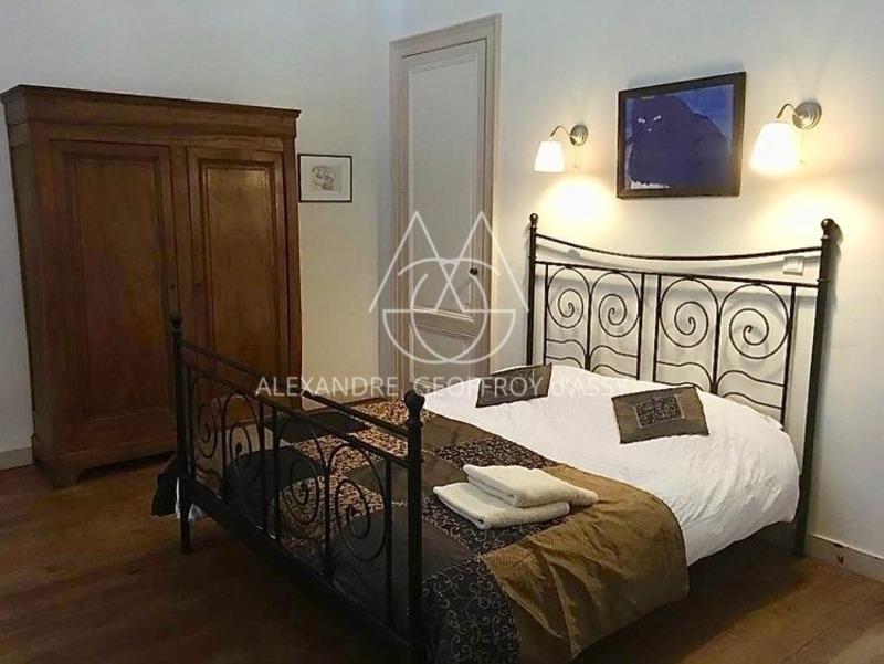 Château - 1 050 m² - 25 pièces