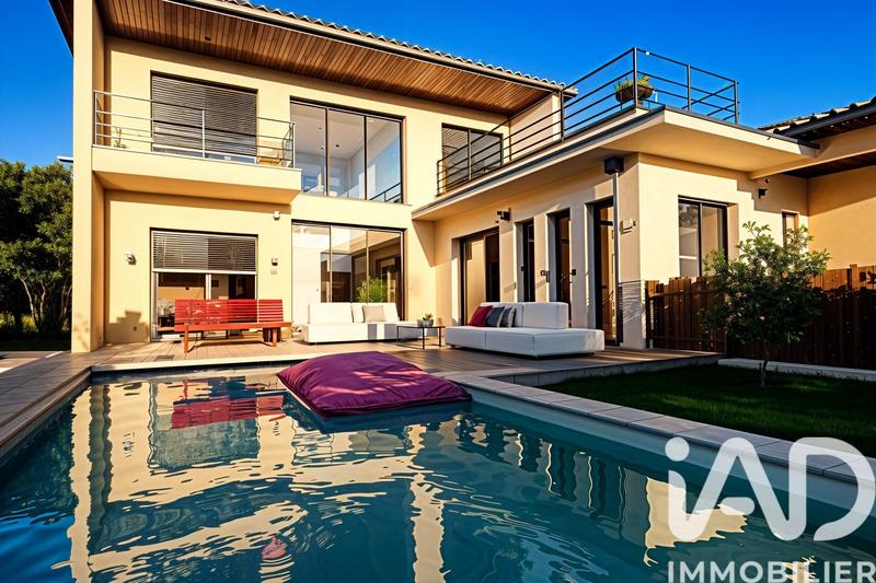 Maison de maîtres - 141 m² - 4 pièces