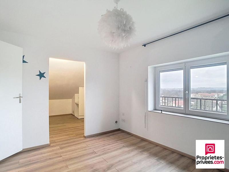 Maison - 96 m² - 4 pièces