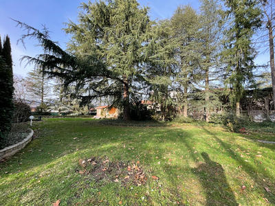 Maison - 208 m² - 6 pièces