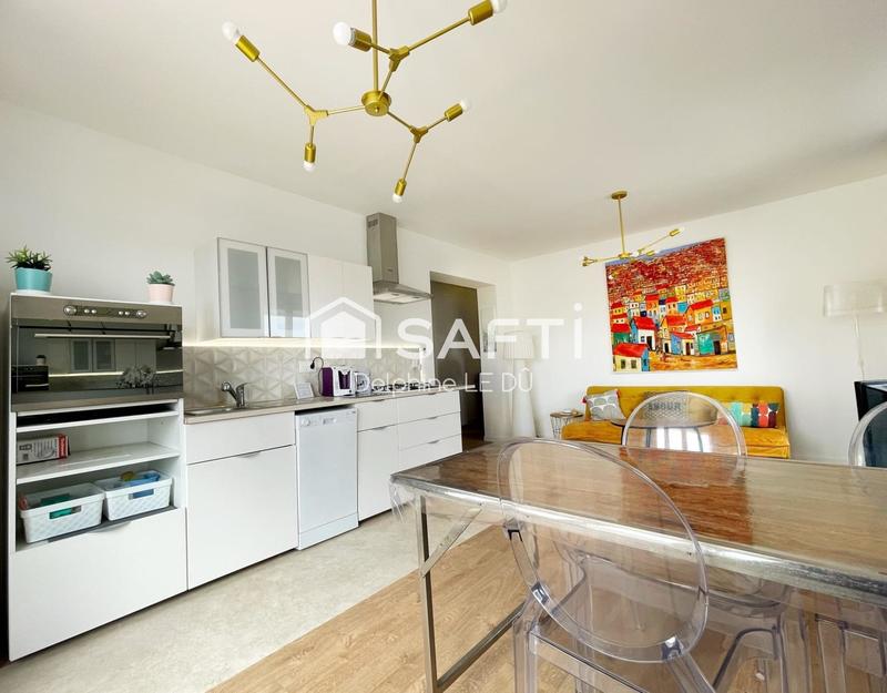 Maison - 148 m² - 6 pièces