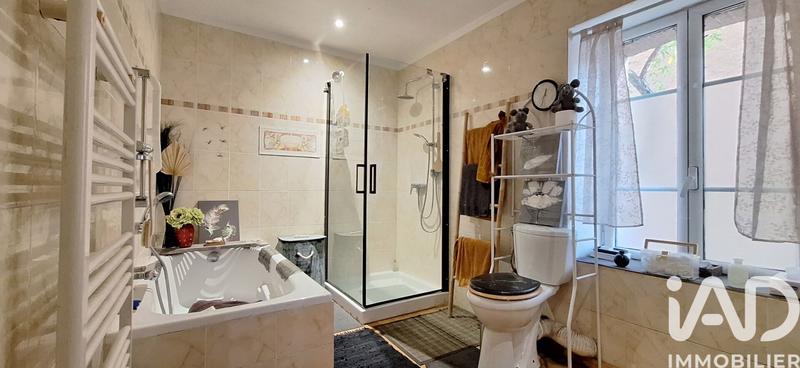 Maison de ville - 218 m² - 7 pièces