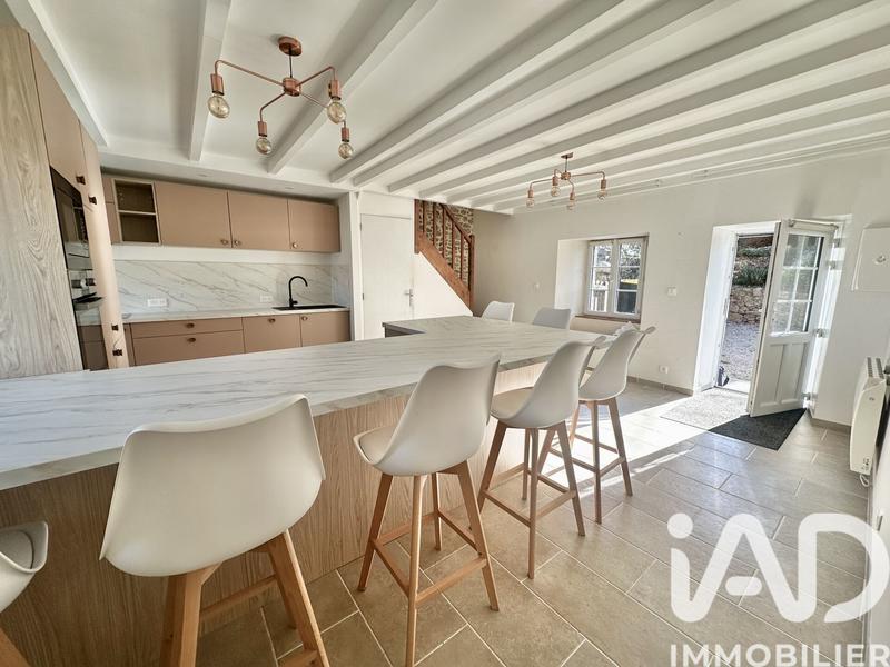 Maison - 88 m² - 4 pièces