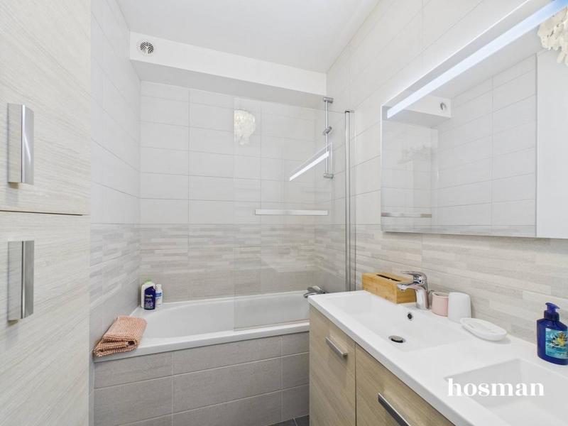 Appartement - 83 m² - 4 pièces