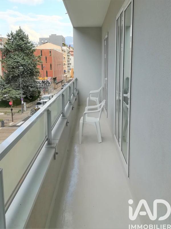 Appartement - 83 m² - 4 pièces