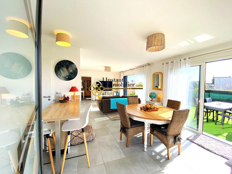 Maison - 105 m² - 5 pièces