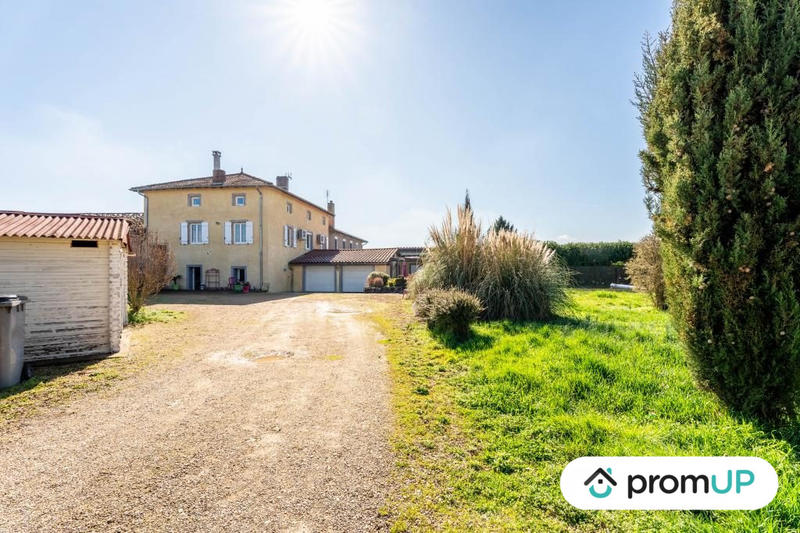 Maison - 160 m² - 6 pièces