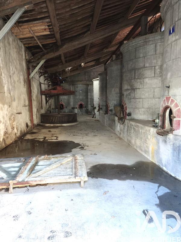 Ferme - 150 m² - 1 pièce