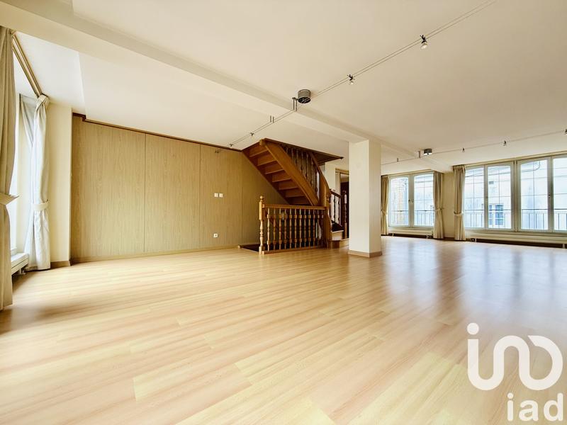 Duplex - 153 m² - 5 pièces