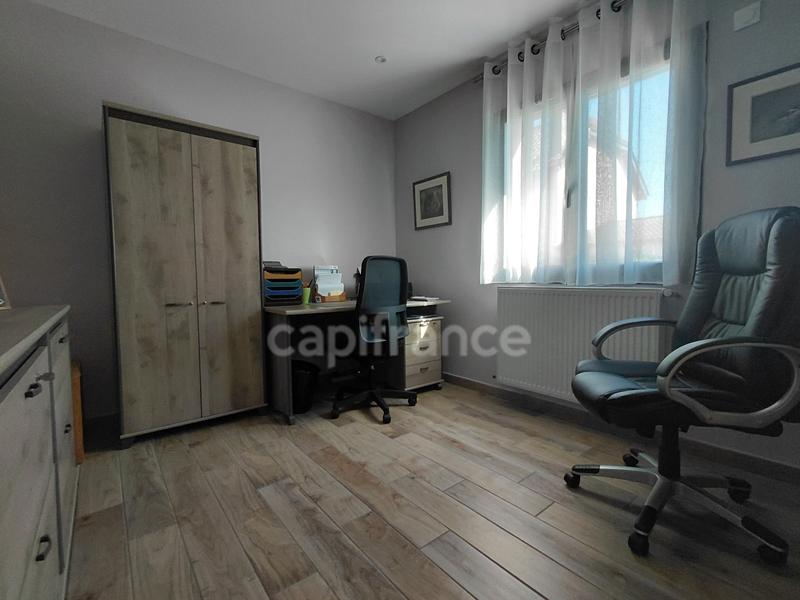 Maison - 105 m² - 6 pièces