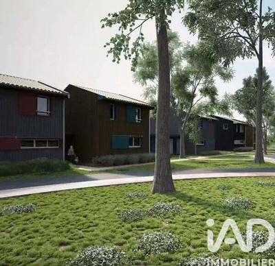 Maison - 83 m² - 4 pièces