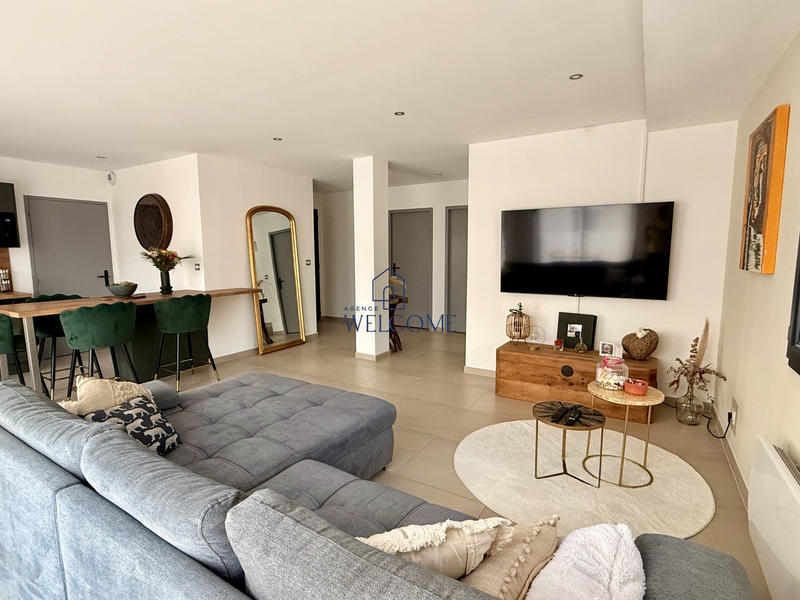 Maison contemporaine - 95 m² - 4 pièces