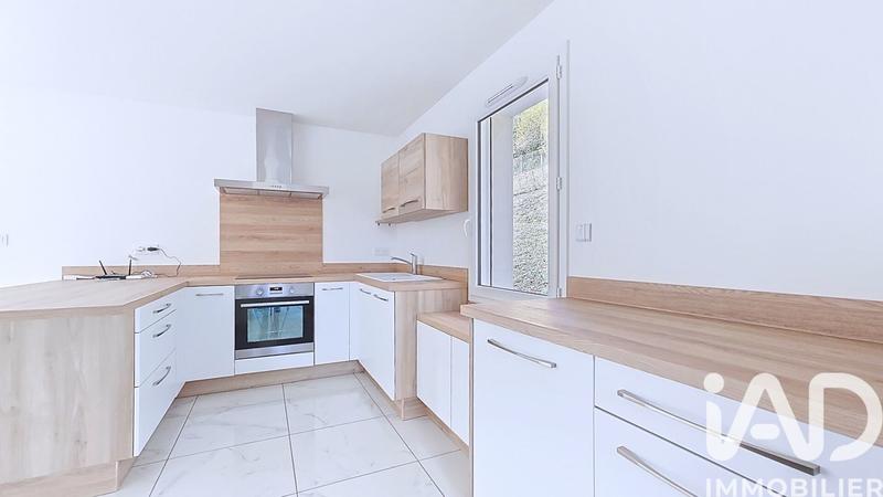 Maison - 128 m² - 5 pièces