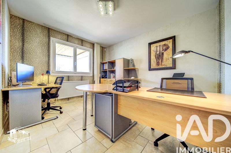 Maison - 159 m² - 7 pièces