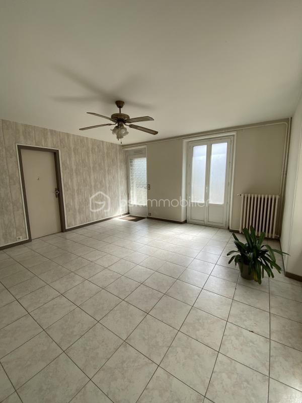 Appartement - 57 m² - 3 pièces