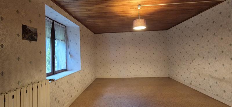 Maison - 79 m² - 6 pièces