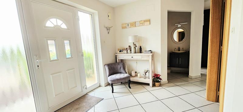 Maison - 211 m² - 8 pièces