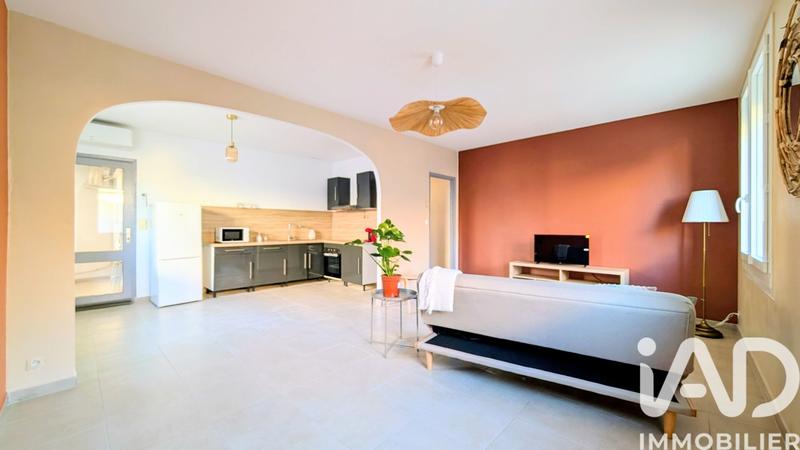 Appartement - 80 m² - 3 pièces