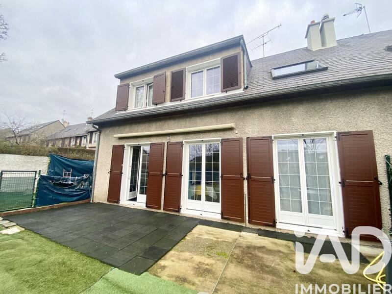 Maison - 135 m² - 7 pièces