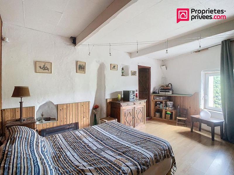 Maison - 167 m² - 7 pièces