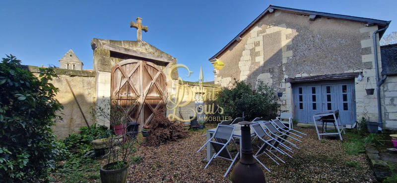 Maison - 207 m² - 8 pièces