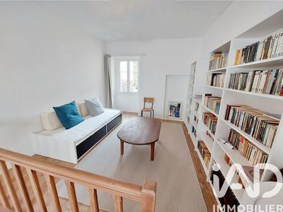 Maison - 283 m² - 9 pièces