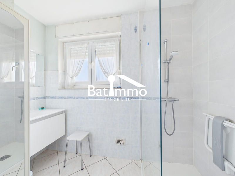 Maison - 160 m² - 7 pièces