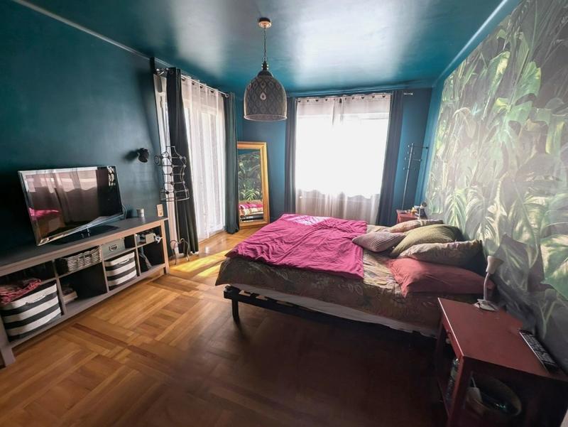 Maison - 340 m² - 10 pièces