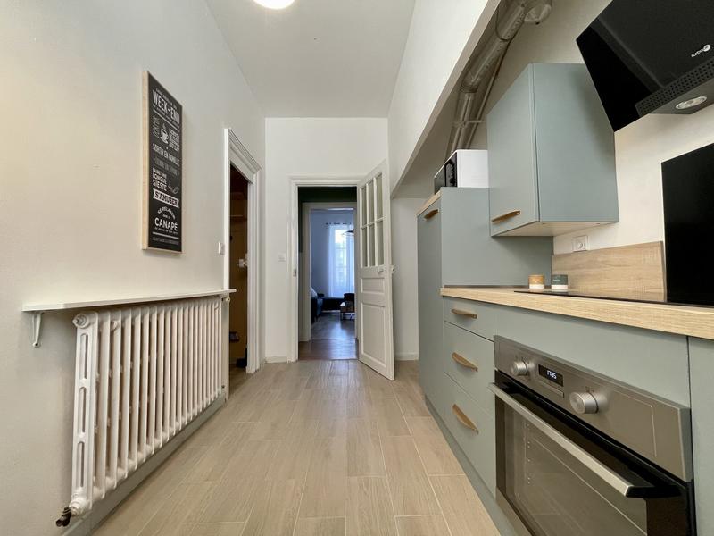 Appartement - 100 m² - 4 pièces