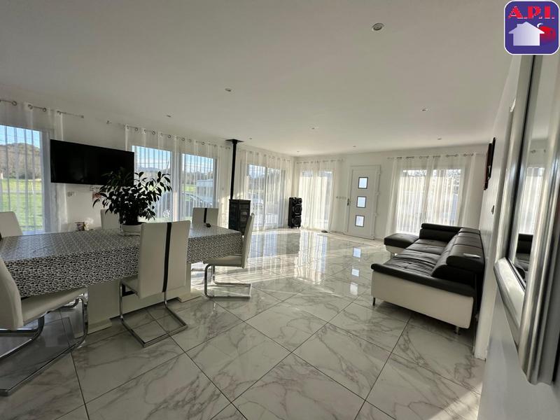 Maison - 120 m² - 4 pièces