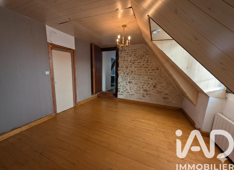 Maison - 268 m² - 7 pièces