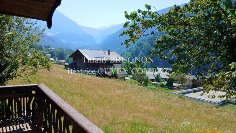 Maison - 94 m² - 5 pièces