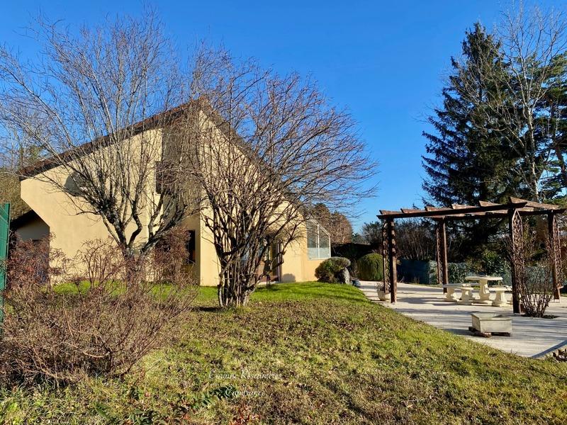 Maison - 170 m² - 6 pièces