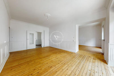 Bureau - 149 m² - 7 pièces